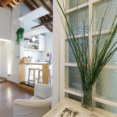 Pantheon Loft - B